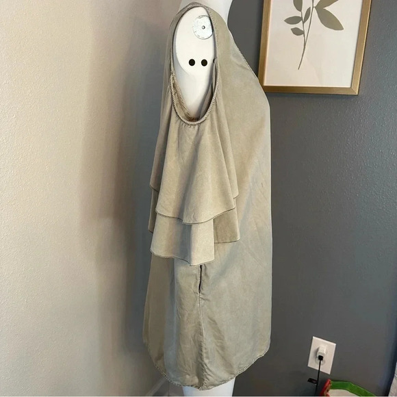 Olive Green Cold Shoulder Tiered Ruffle Sleeves Mini Dress with Pockets - Picture 4 of 8